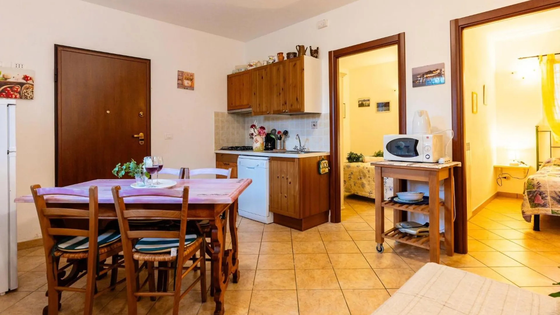Apartment Rose By Interhome Civezza 0*,